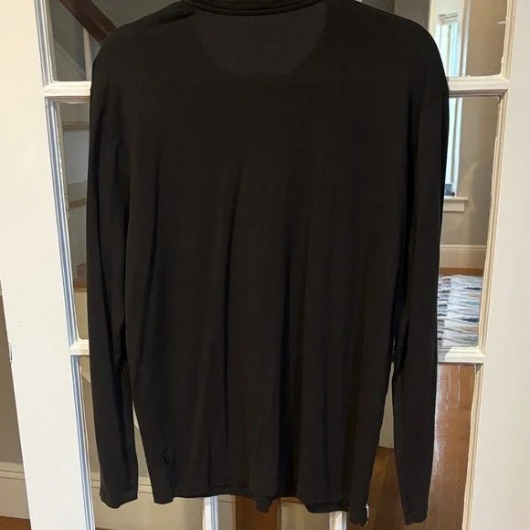 PAKA Classic Black Long Sleeve Crewneck Tee - Picture 7 of 11